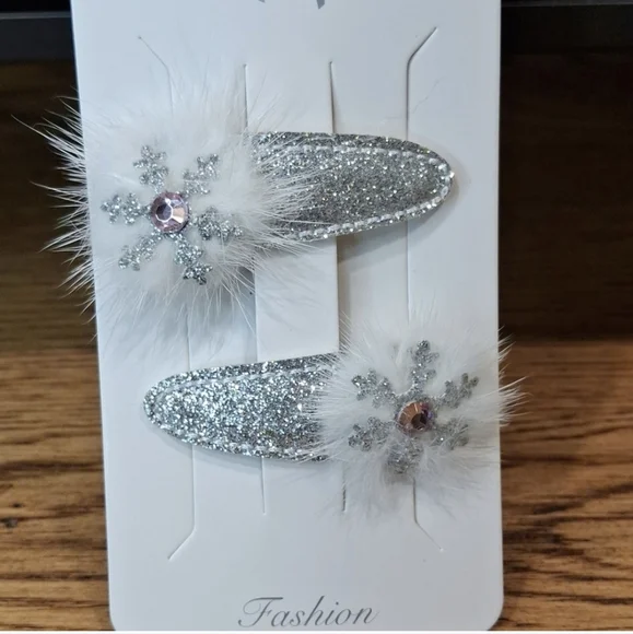 Silver Glitter Hair Clips with Snowflake Design - Picture 3 of 5